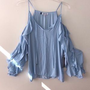 Ruffle cold shoulder